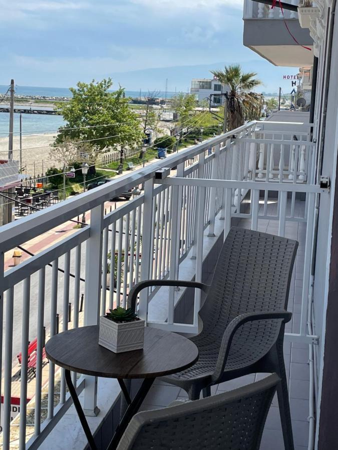 Nisel Seaside Daire Paralía Dış mekan fotoğraf