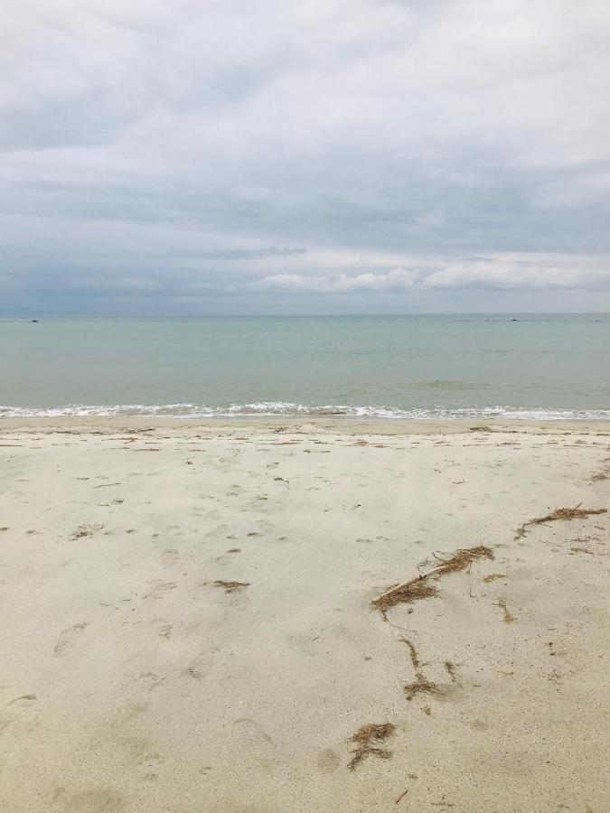 Nisel Seaside Daire Paralía Dış mekan fotoğraf